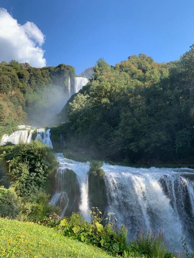 Hotel La Casa Dei Nonni Torre Orsina Zewnętrze zdjęcie