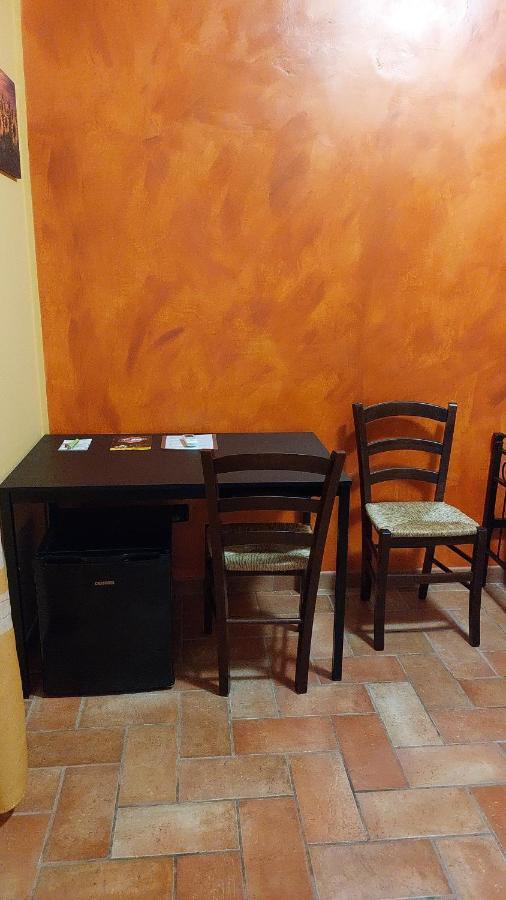 Hotel La Casa Dei Nonni Torre Orsina Zewnętrze zdjęcie